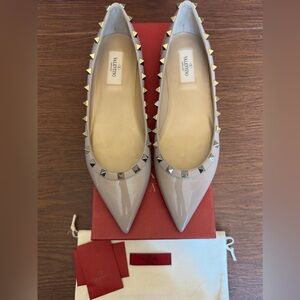 Valentino Garavani Patent Rockstud Ballet Flats